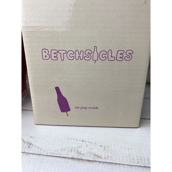 Betchsicles Wine Bottle Popcicle Ice Pop Molds 6 count New! - Picture 3 of 7